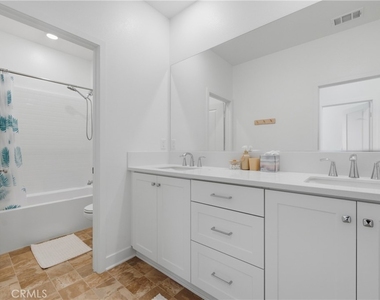 26729 Blue Hills Lp - Photo Thumbnail 32