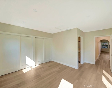 4419 Tyrone Street - Photo Thumbnail 28