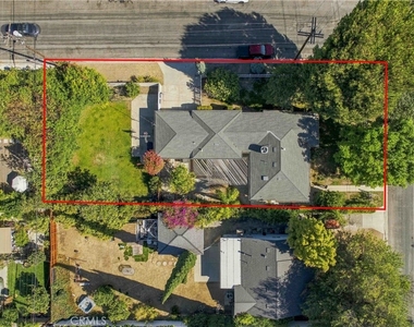 5017 Rubio Avenue - Photo Thumbnail 37