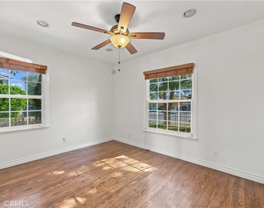 5017 Rubio Avenue - Photo Thumbnail 25