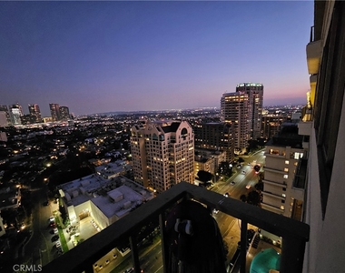 10501 Wilshire Boulevard - Photo Thumbnail 1