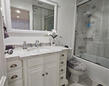 10501 Wilshire Boulevard - Photo Thumbnail 17