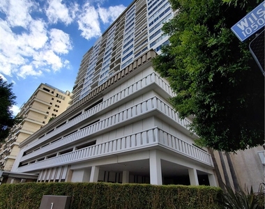 10501 Wilshire Boulevard - Photo Thumbnail 3