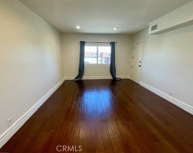 745 Main Street - Photo Thumbnail 18