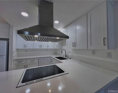 3032 Associated Road - Photo Thumbnail 10