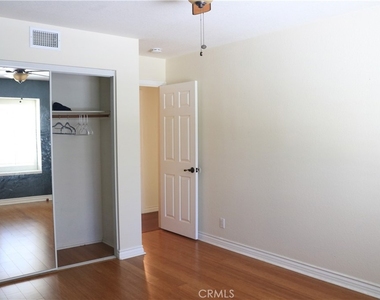 4310 E Terra Vista Ln - Photo Thumbnail 15