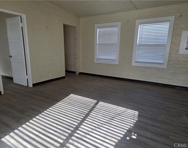 10090 Eddystone - Photo Thumbnail 1