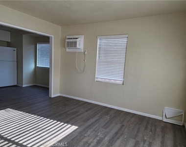 10090 Eddystone - Photo Thumbnail 13