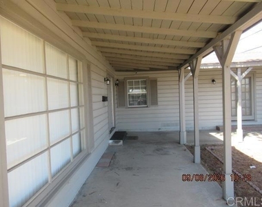 1206 12th Street - Photo Thumbnail 1
