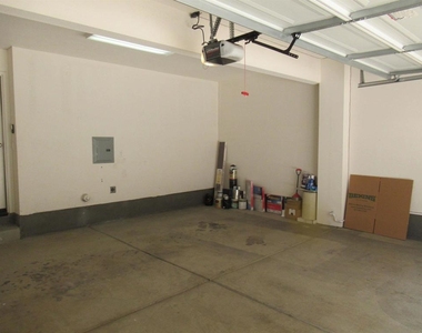 1310 Calabria Street - Photo Thumbnail 16