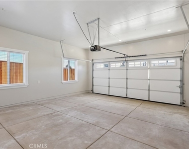 23 E Pine Street - Photo Thumbnail 14