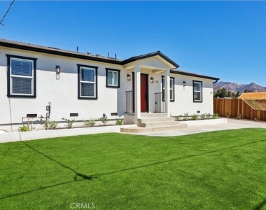 19 E Pine Street - Photo Thumbnail 1