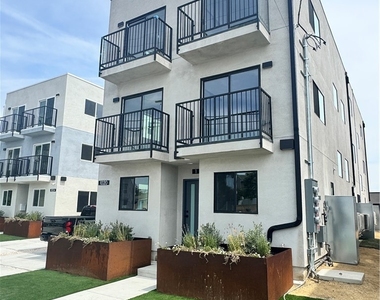 1020 Pioneer - Photo Thumbnail 1