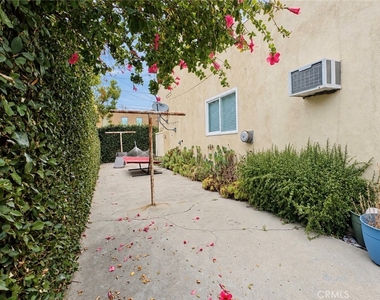 3522 Garden - Photo Thumbnail 16