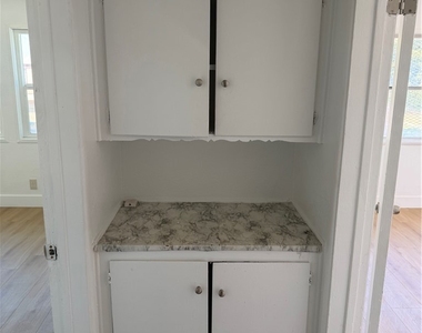 1024 W Reeve - Photo Thumbnail 11