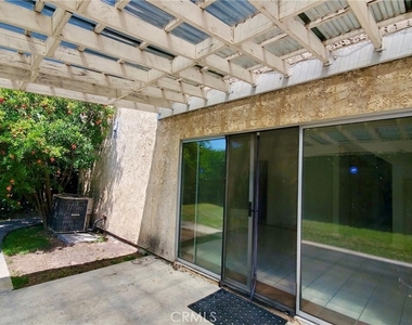 16019 Canyon Creek Road - Photo Thumbnail 17