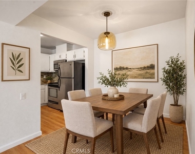 25671 Le Parc - Photo Thumbnail 2
