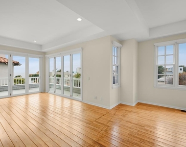 475 Marine Street - Photo Thumbnail 31