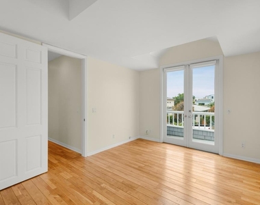 475 Marine Street - Photo Thumbnail 47