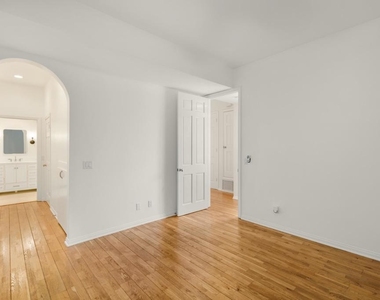 475 Marine Street - Photo Thumbnail 26