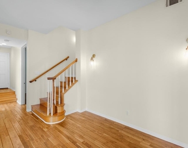 475 Marine Street - Photo Thumbnail 18