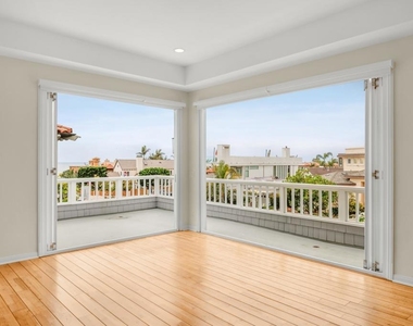 475 Marine Street - Photo Thumbnail 34