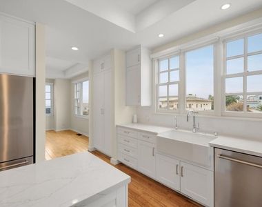 475 Marine Street - Photo Thumbnail 43