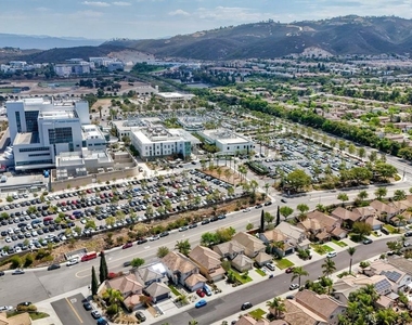 545 Sonoma Street - Photo Thumbnail 40