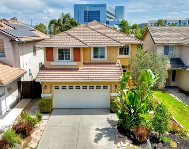 545 Sonoma Street - Photo Thumbnail 28