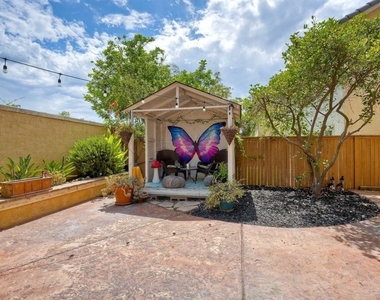 545 Sonoma Street - Photo Thumbnail 26