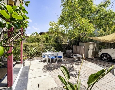 3360 Garfield Street - Photo Thumbnail 20