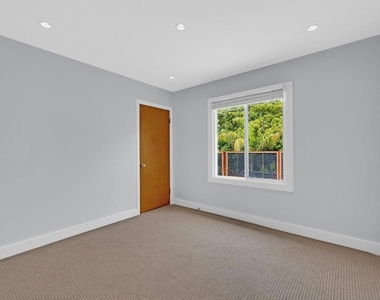 619 Juanita Avenue - Photo Thumbnail 25