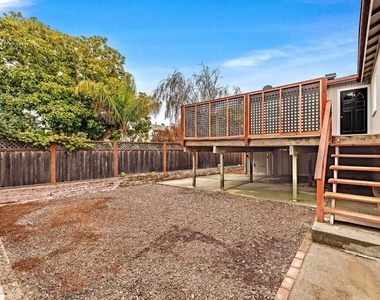 619 Juanita Avenue - Photo Thumbnail 30