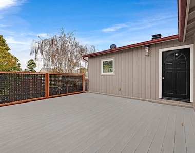 619 Juanita Avenue - Photo Thumbnail 28