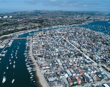 315 1/2 Diamond Avenue - Photo Thumbnail 13