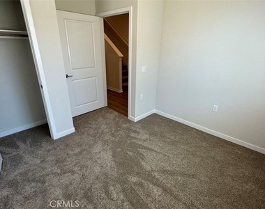 9531 Hannah Way - Photo Thumbnail 11