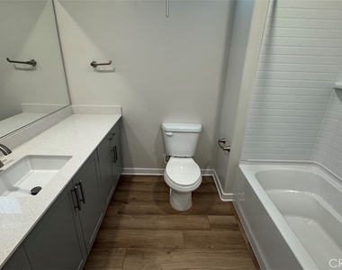 9531 Hannah Way - Photo Thumbnail 12