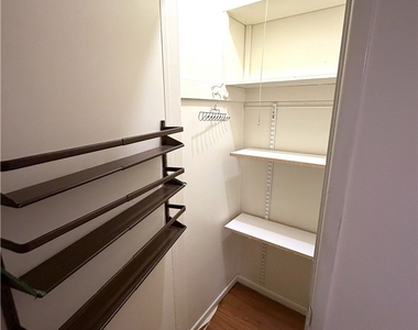 108 Barret - Photo Thumbnail 18