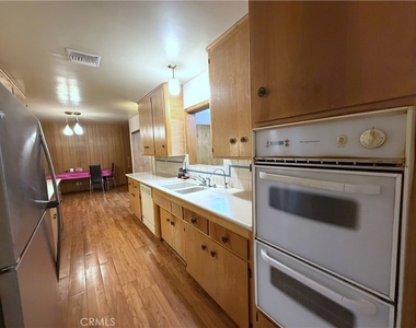 108 Barret - Photo Thumbnail 14
