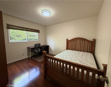 108 Barret - Photo Thumbnail 24