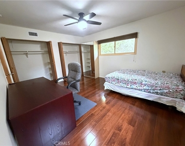 108 Barret - Photo Thumbnail 31