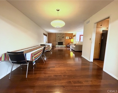 108 Barret - Photo Thumbnail 5