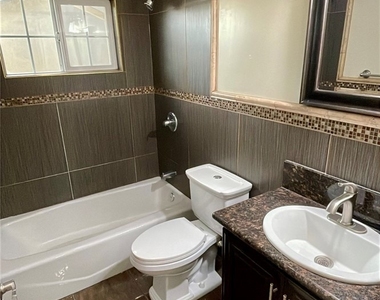 10818 Yukon Avenue - Photo Thumbnail 11