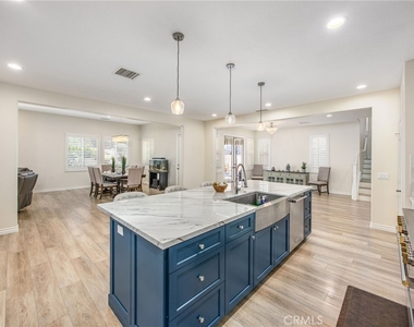 3276 Huntfield - Photo Thumbnail 16