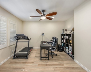 3276 Huntfield - Photo Thumbnail 9