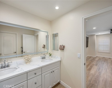 3276 Huntfield - Photo Thumbnail 40