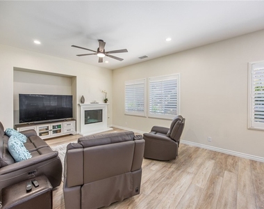 3276 Huntfield - Photo Thumbnail 22