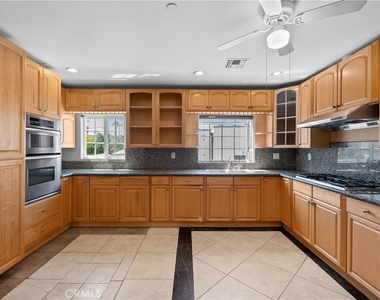 1220 Western Avenue - Photo Thumbnail 5