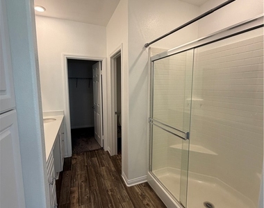 8013 Olive Lane - Photo Thumbnail 13