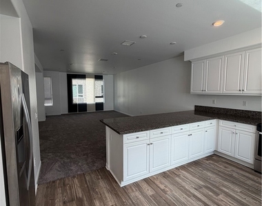 8013 Olive Lane - Photo Thumbnail 8